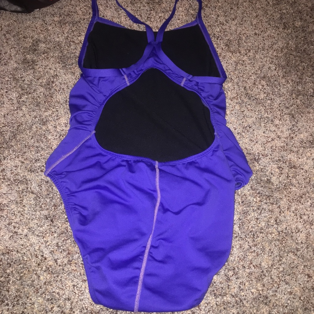 Guard one piece - Picture 2 of 3